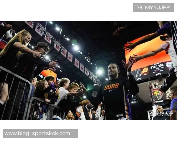 太阳对决热火杰伦格林因右腿筋伤病缺阵场均118分18板表现受影响