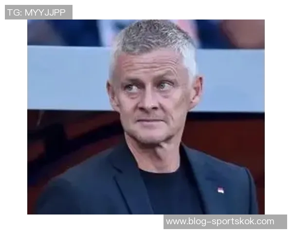 曼联高层今日与索尔斯克亚及卡里克进行重要面谈分析球队未来发展方向 曼联高层今日与索尔斯克亚及卡里克进行重要面谈分析球队未来发展方向