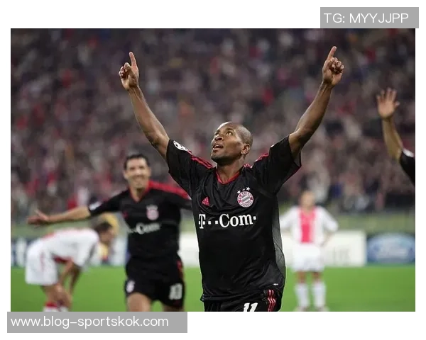 阿韦洛亚呼吁球迷支持维尼修斯感谢他为球队带来的荣耀 阿韦洛亚呼吁球迷支持维尼修斯感谢他为球队带来的荣耀